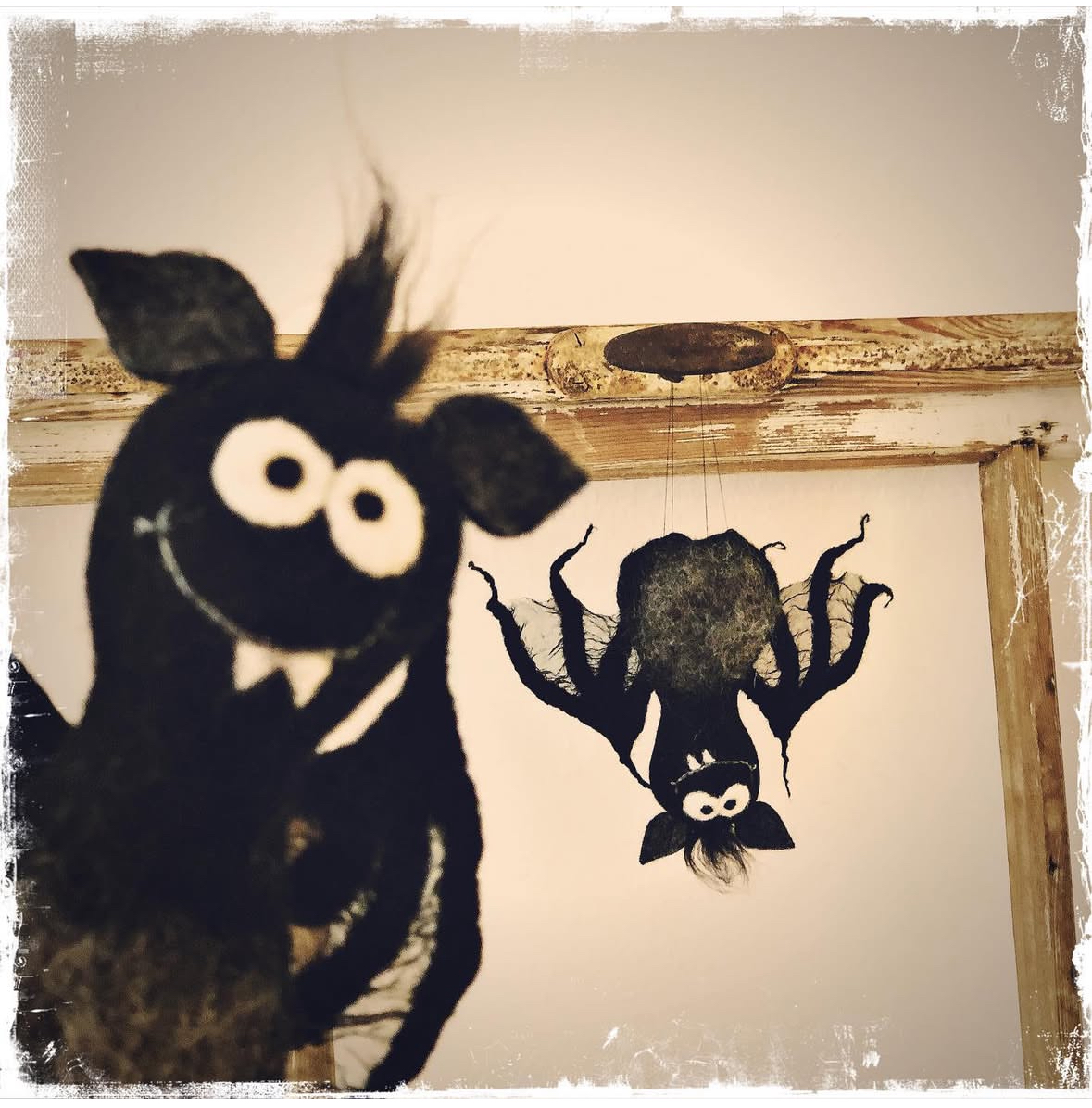 Halloween-Spaß aus Wolle – Freche Filzdeko … Plätze frei!